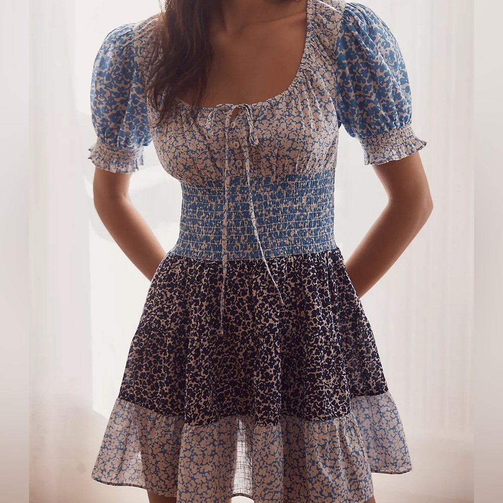 Anthropologie Blue Puff-Sleeve Tiered Mini Dress Size L (item #148) - Picture 5 of 7